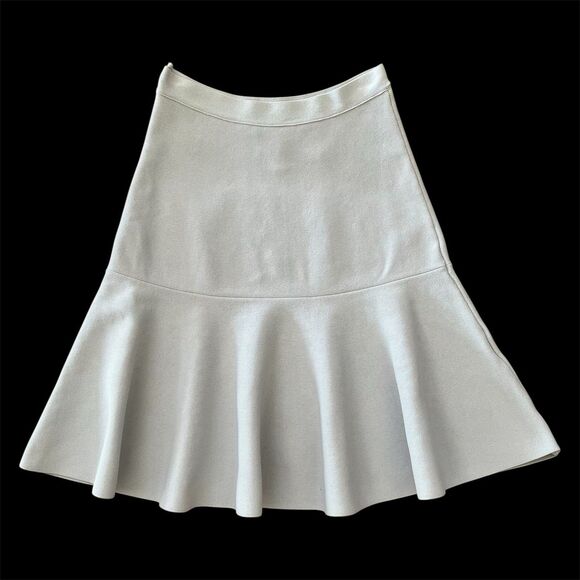 BCBG Amilya Flounce Sweater Mini Skirt Size XXS Skater Bodycon Tenniscore Preppy - Picture 10 of 10